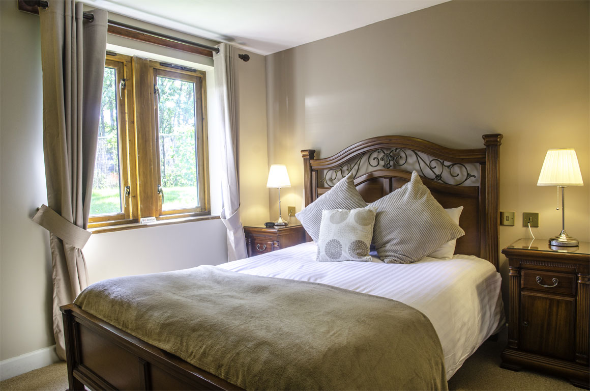 Traditional furnishings, a double room